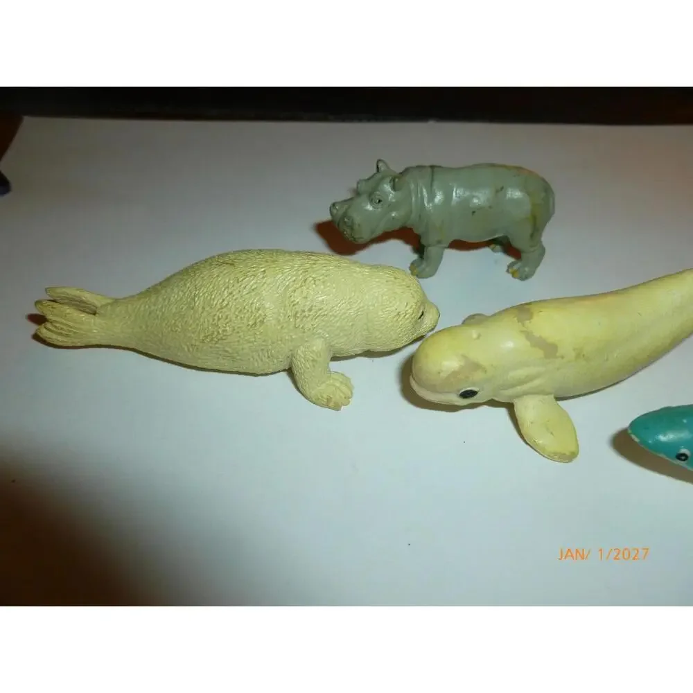 K&M K & M Ltd. Wild Safari Animals‎ Lot Seal Whale